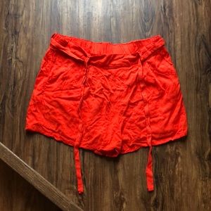 Flowy coral shorts
